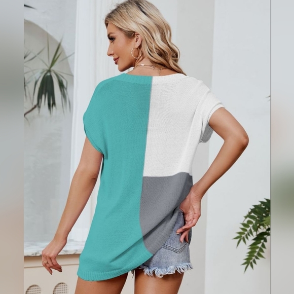 Color Block Knit Top - Teal - Picture 5 of 5